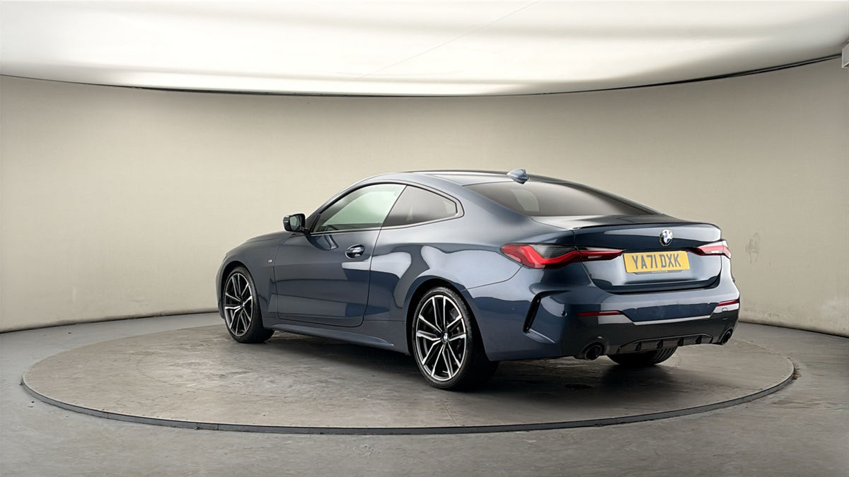 BMW 4 Series Image 2