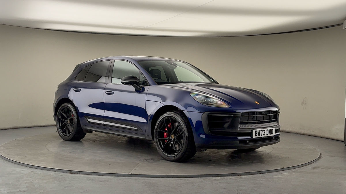More views of Porsche Macan