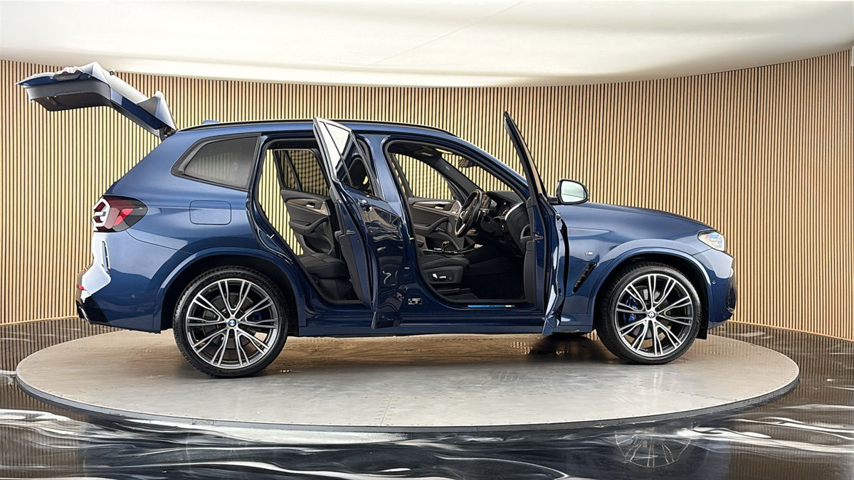 More views of BMW X3