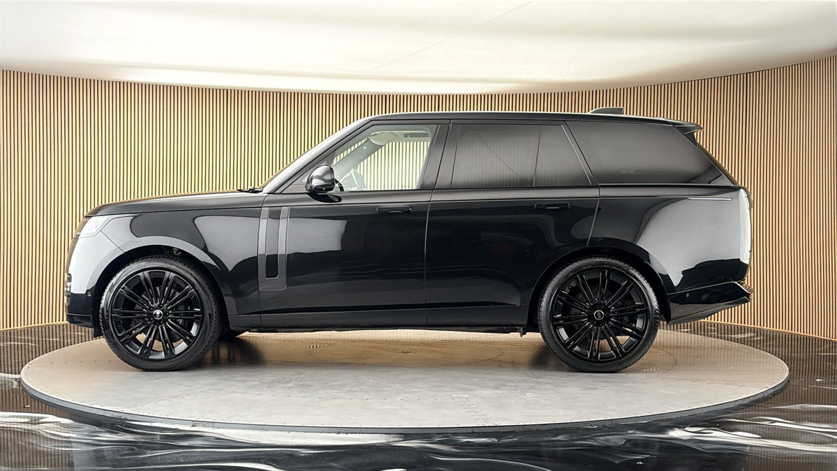 Land Rover Range Rover Image 15