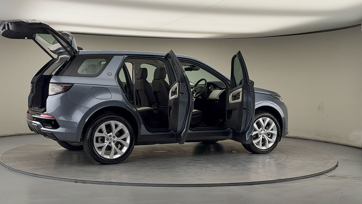 More views of Land Rover Discovery Sport