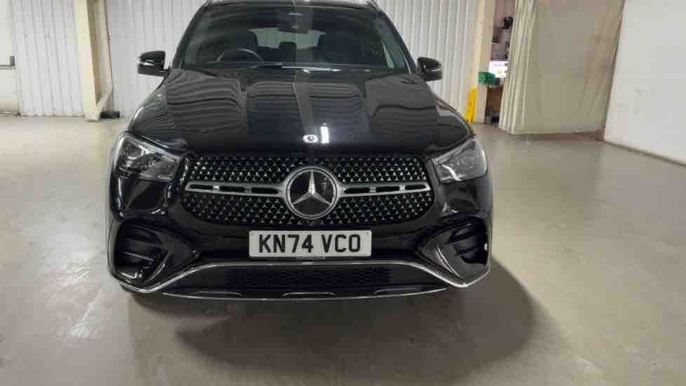 More views of Mercedes-Benz GLE
