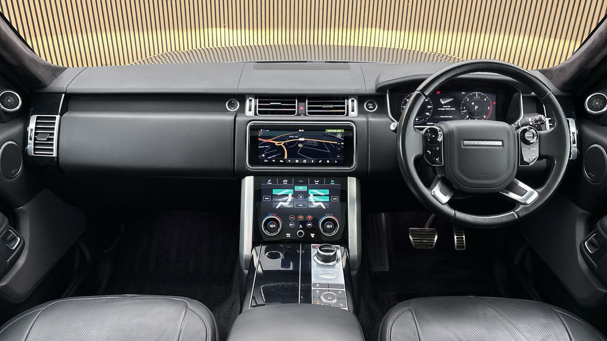 More views of Land Rover Range Rover