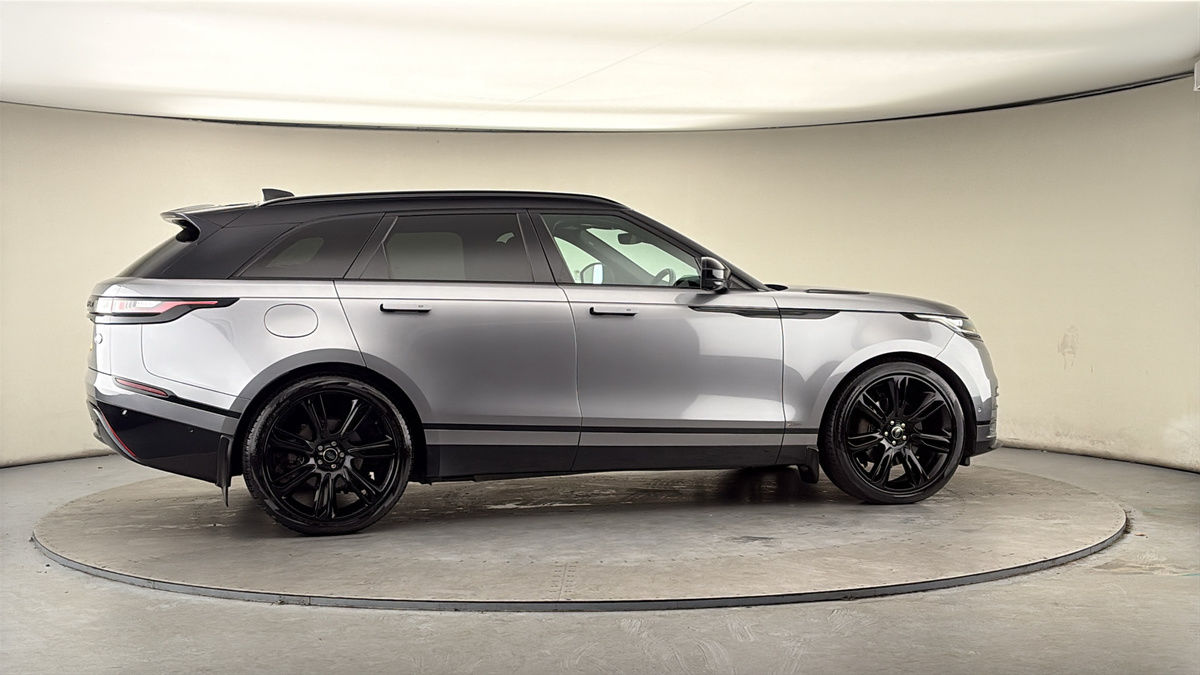 More views of Land Rover Range Rover Velar