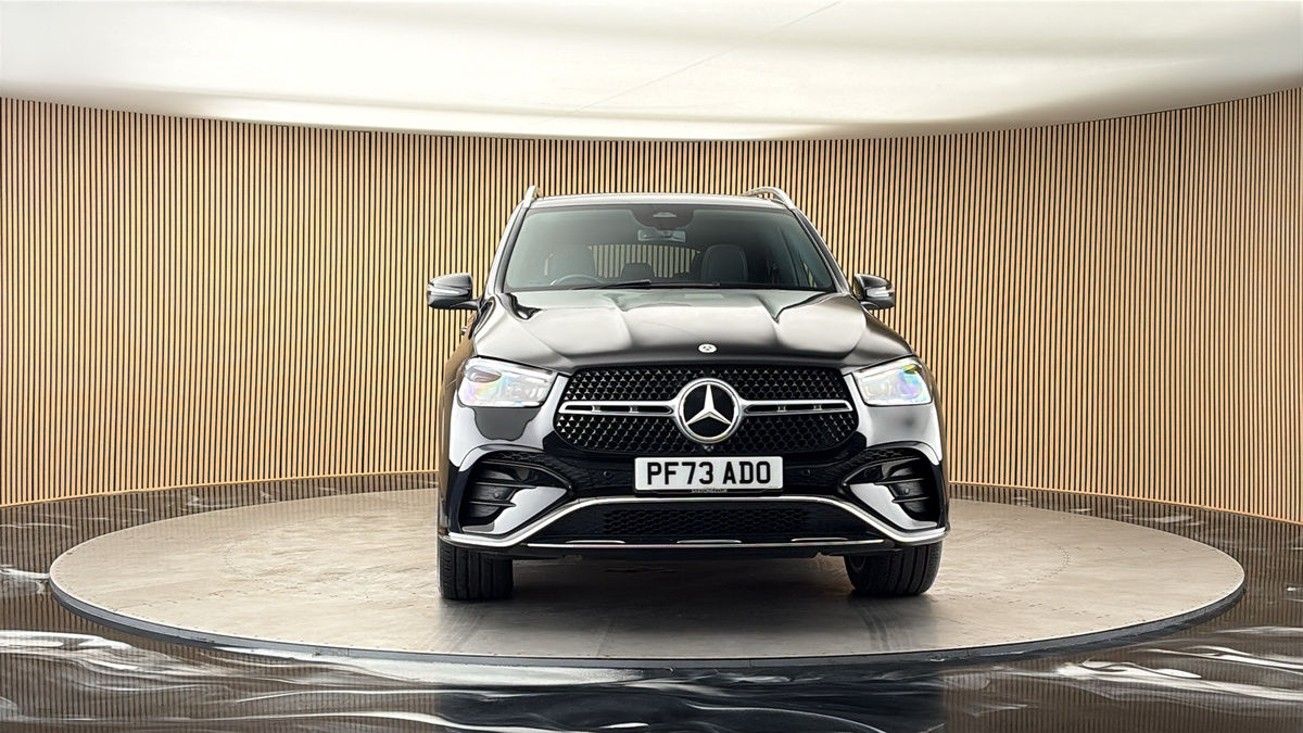 More views of Mercedes-Benz GLE
