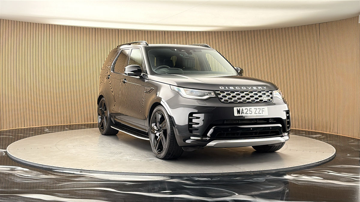 More views of Land Rover Discovery