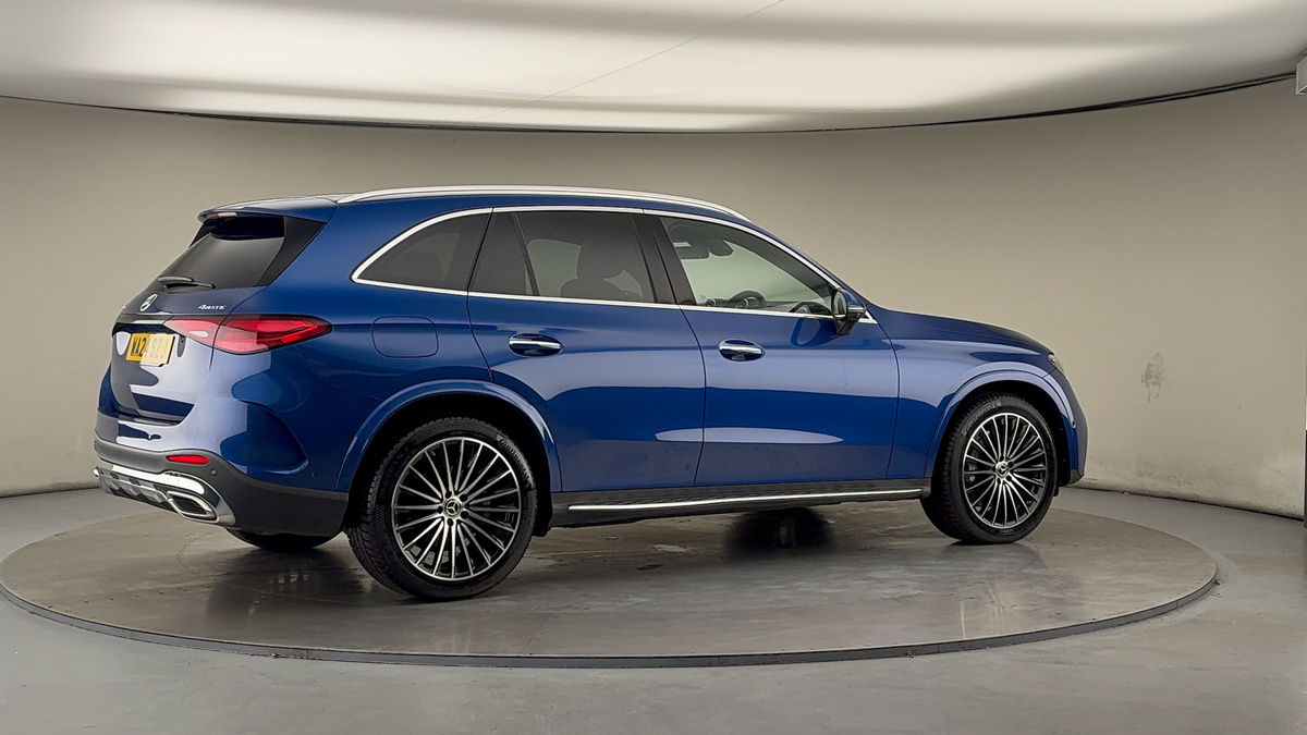 More views of Mercedes-Benz GLC