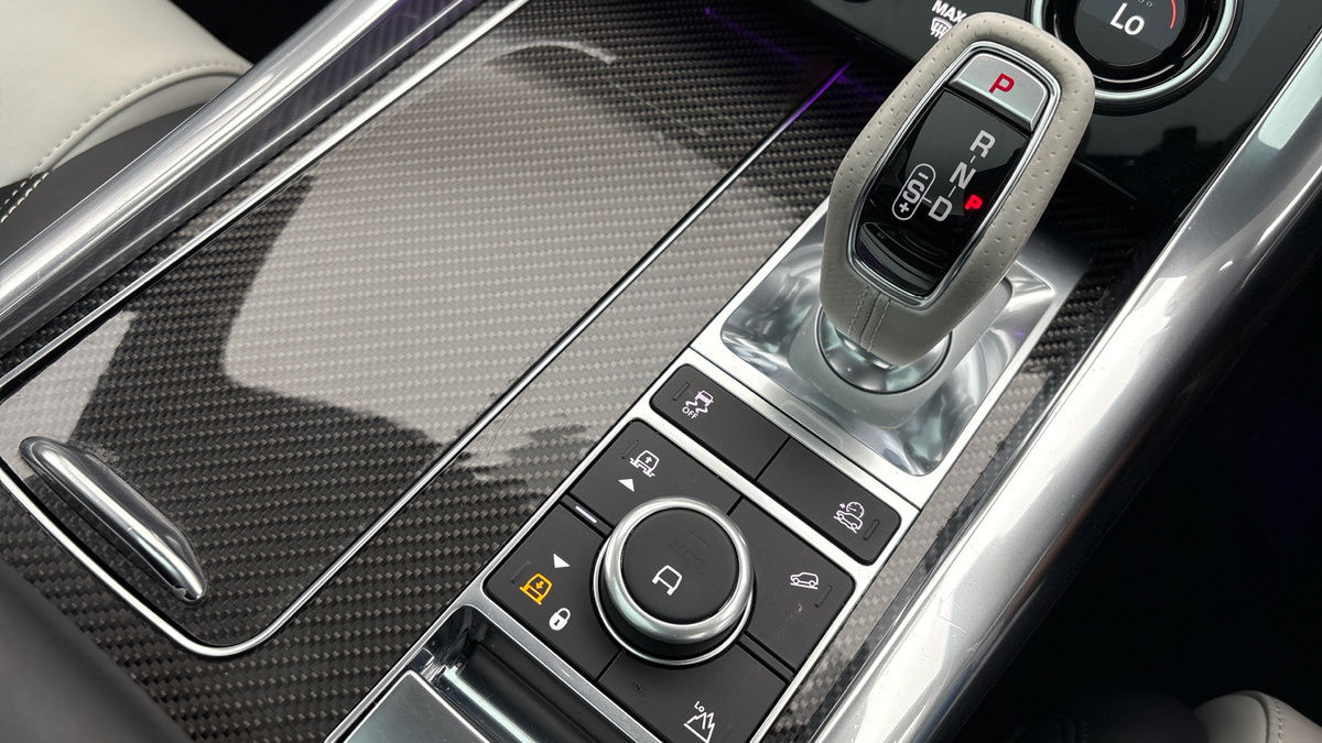 Land Rover Range Rover Sport Urban Image 26