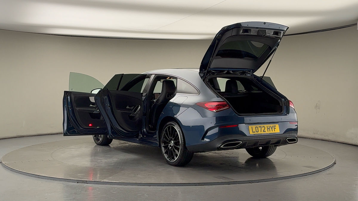 Mercedes-Benz CLA Image 23