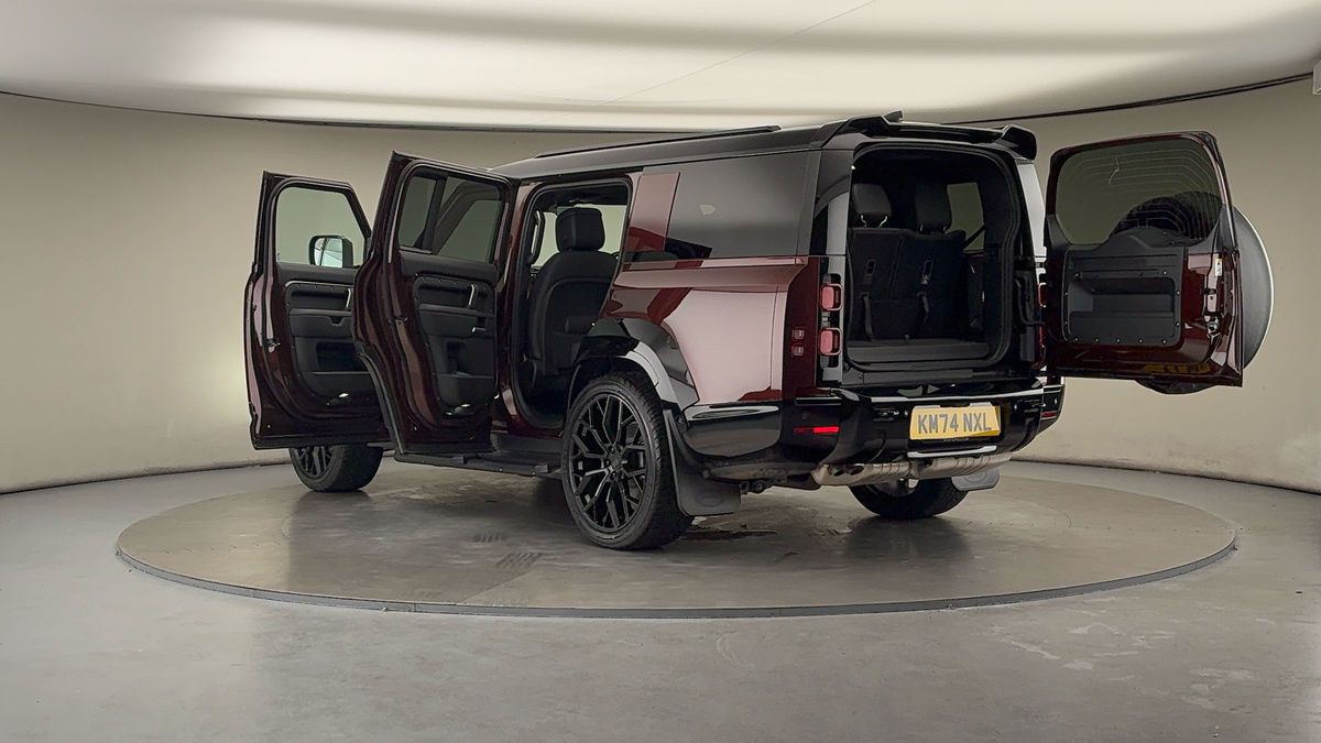 More views of Land Rover Defender 130