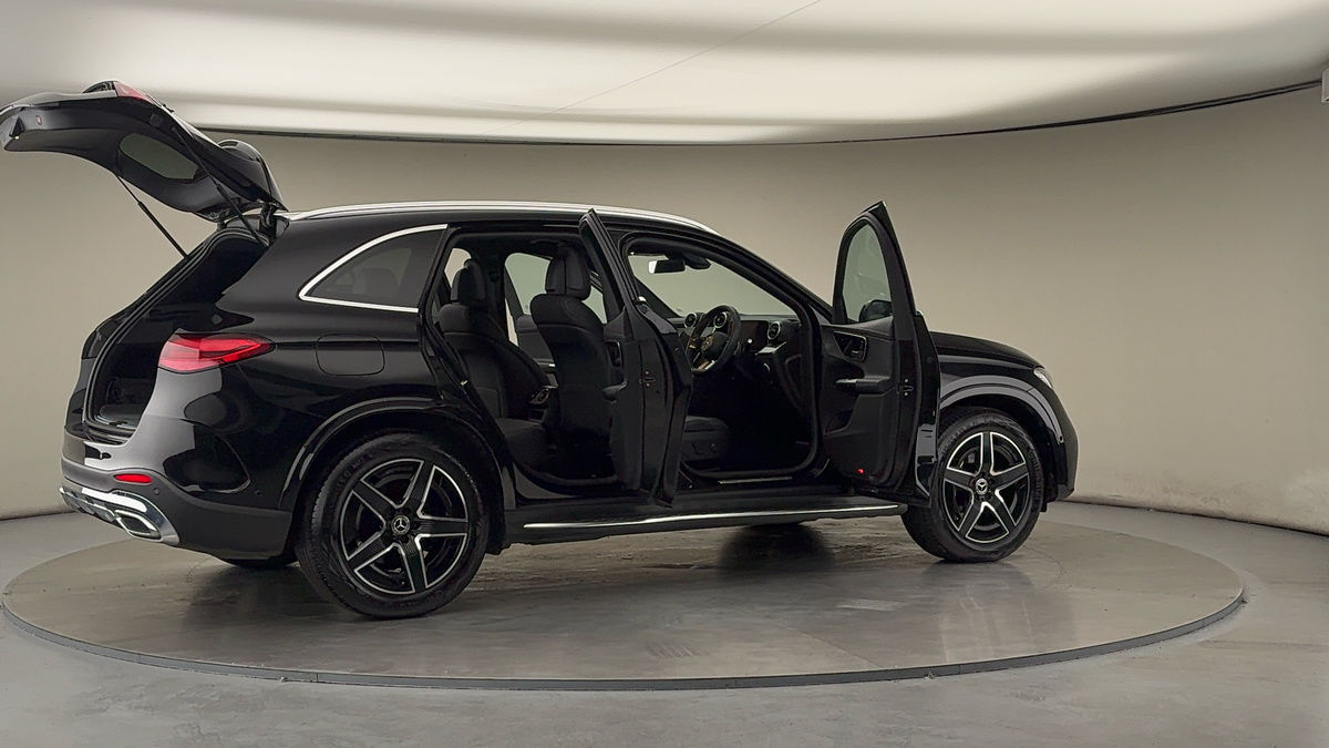 More views of Mercedes-Benz GLC