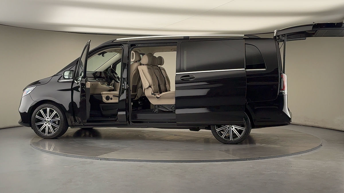 More views of Mercedes-Benz V Class