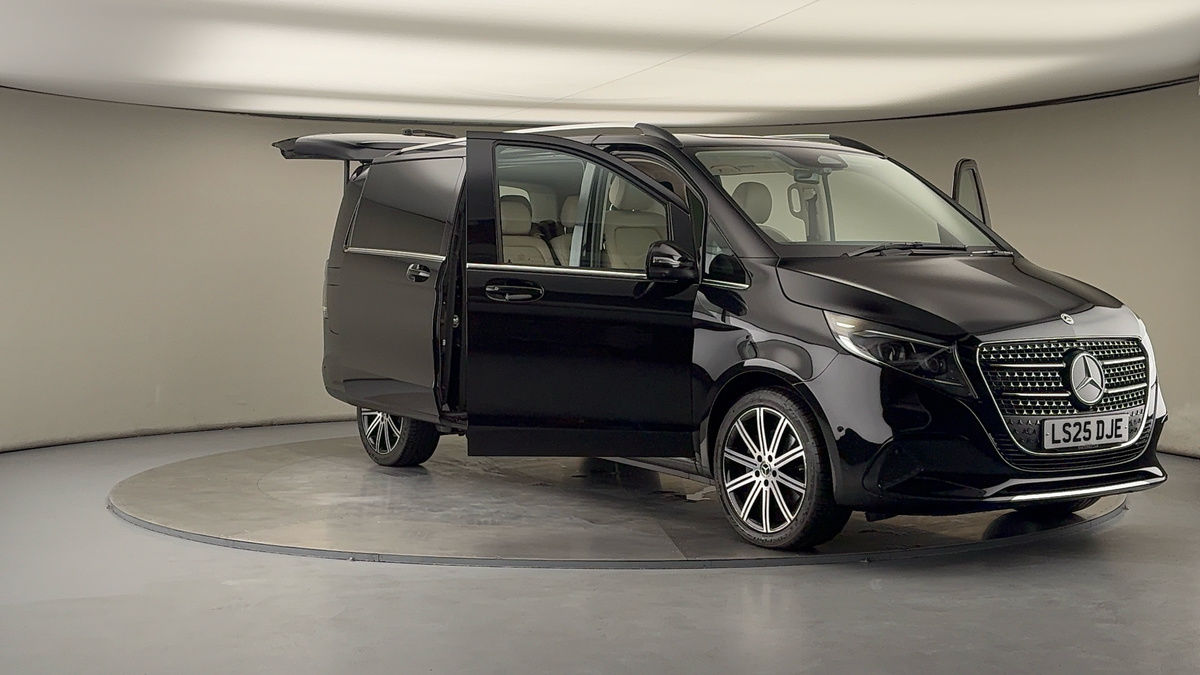 More views of Mercedes-Benz V Class