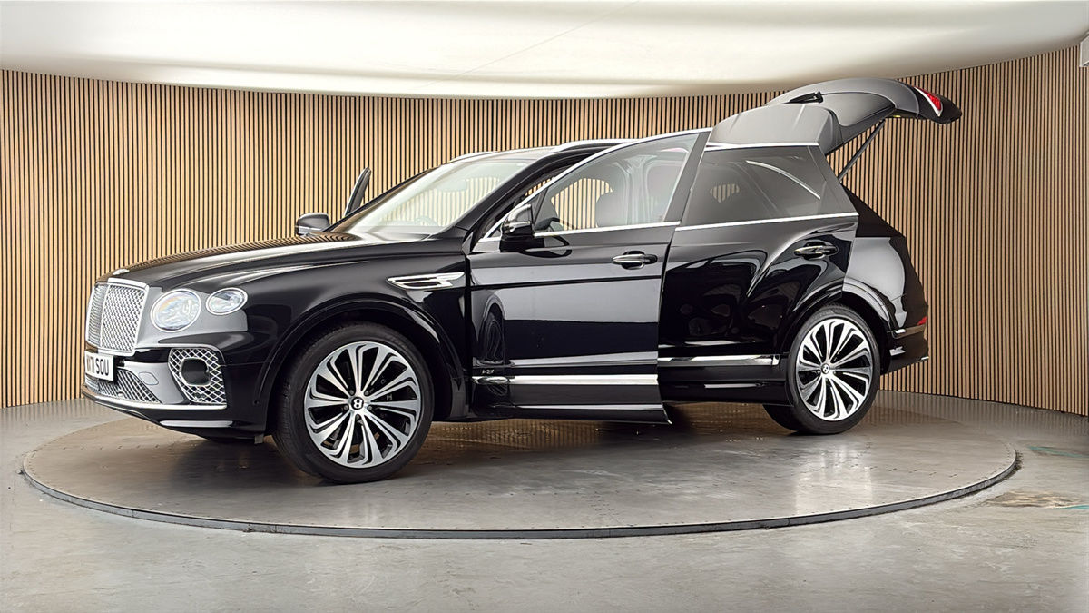 More views of Bentley Bentayga