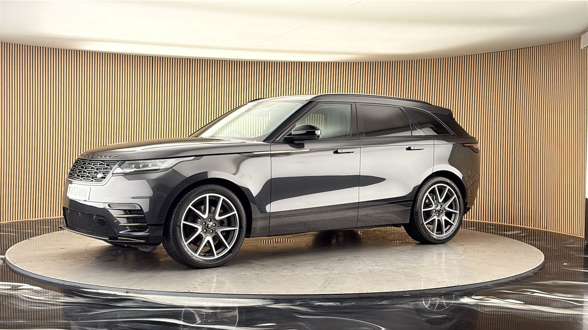 More views of Land Rover Range Rover Velar
