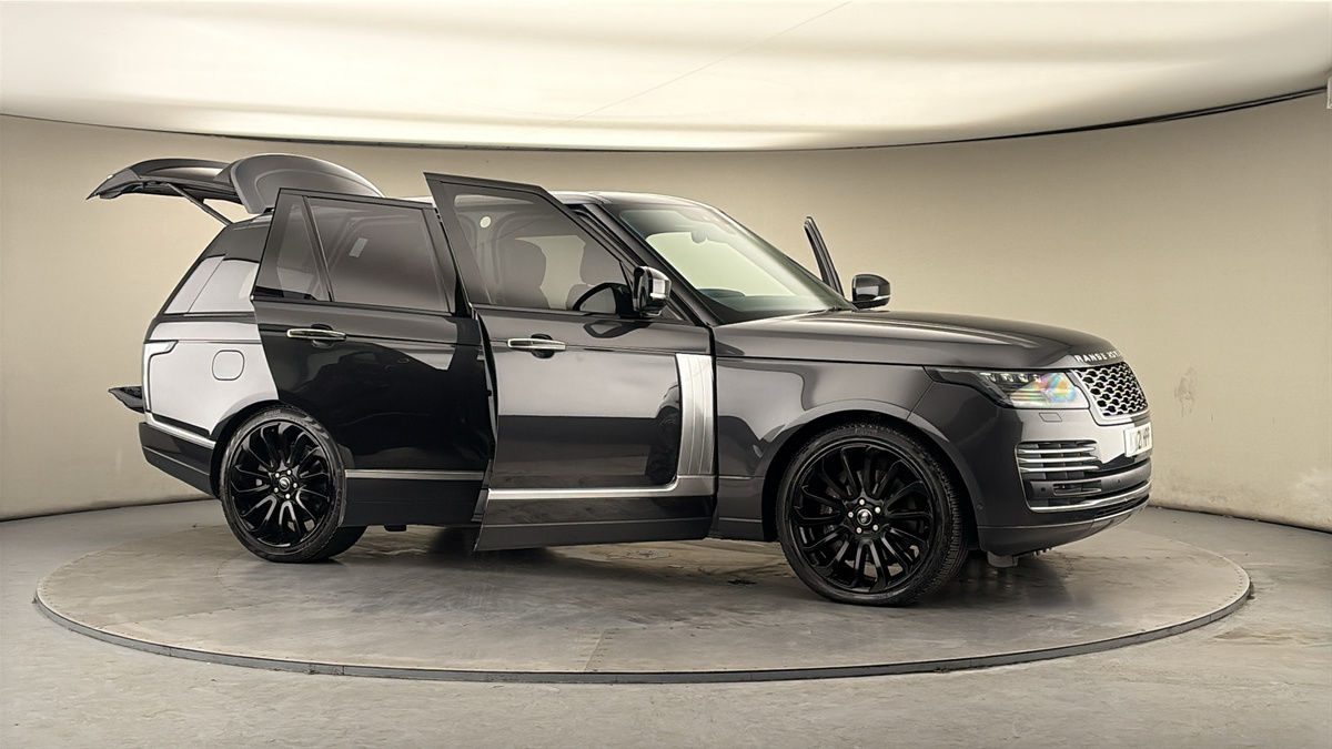 More views of Land Rover Range Rover