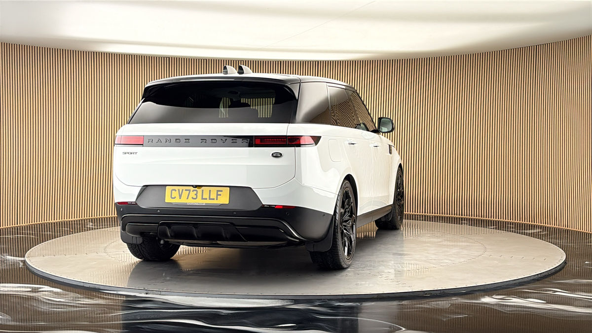 More views of Land Rover Range Rover Sport