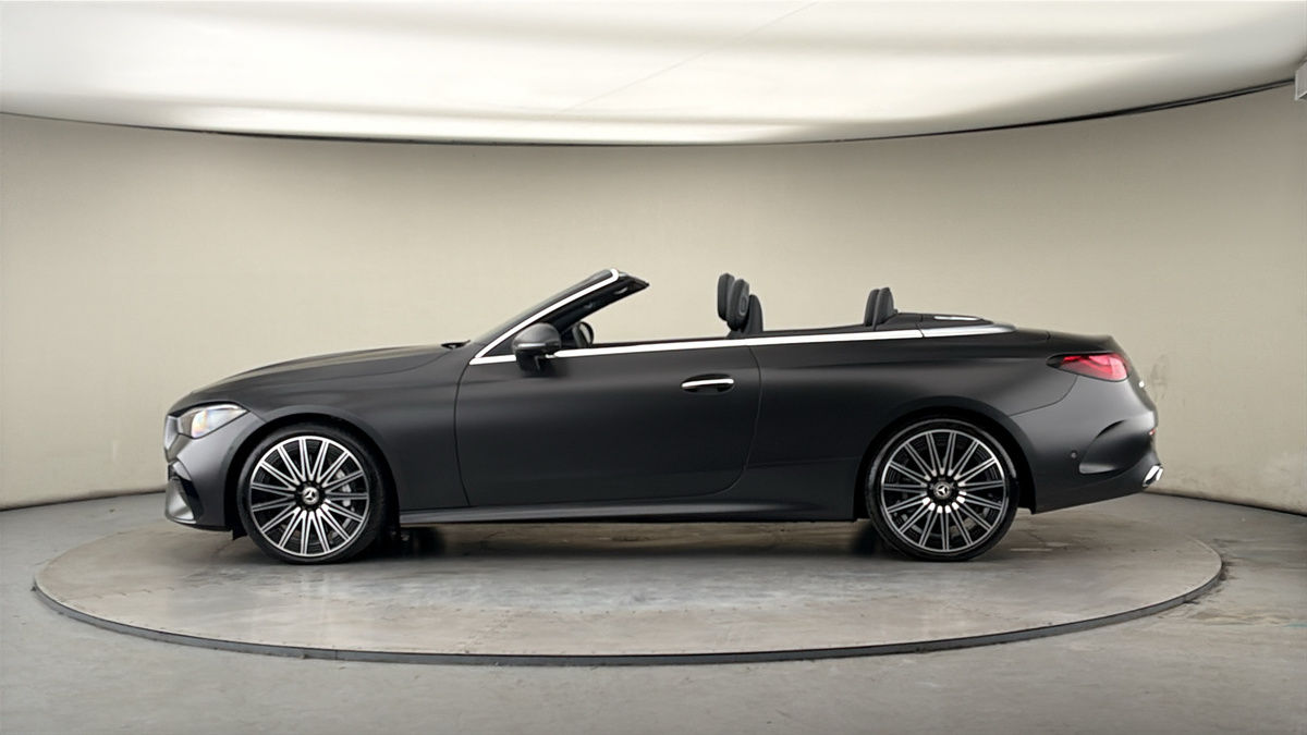 Mercedes-Benz CLE Image 15