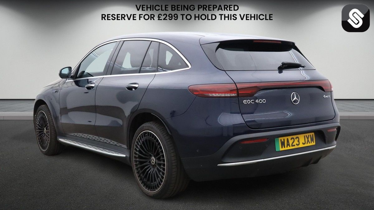 Mercedes-Benz EQC Image 3