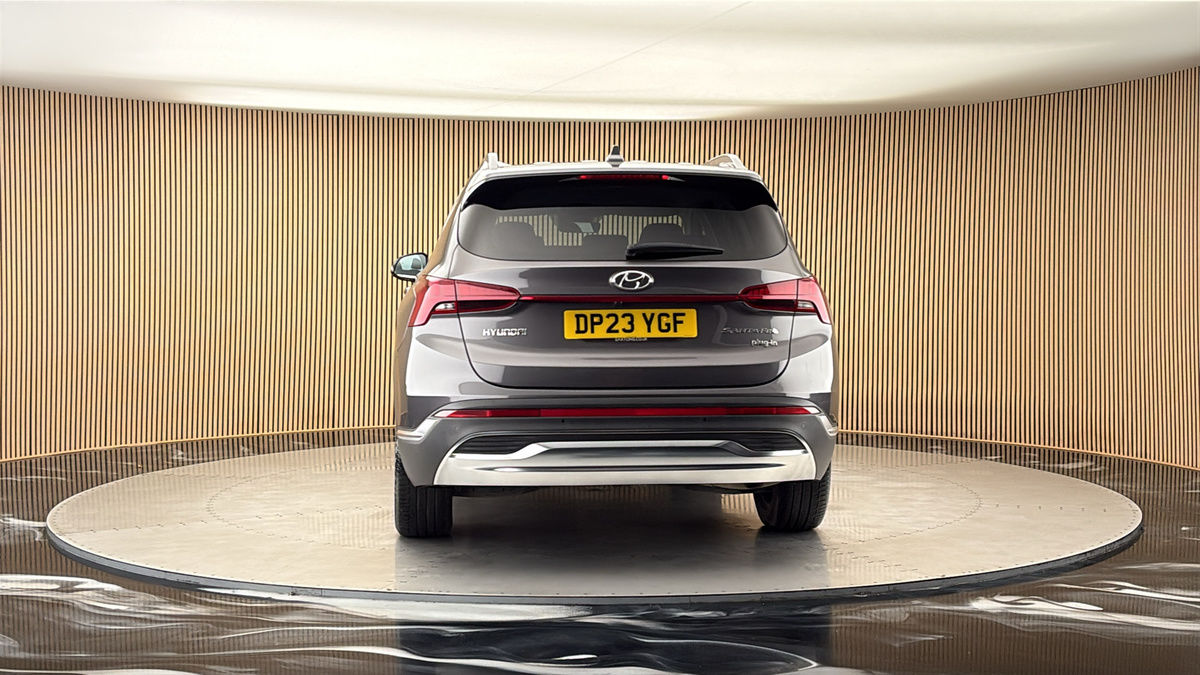 More views of Hyundai Santa Fe