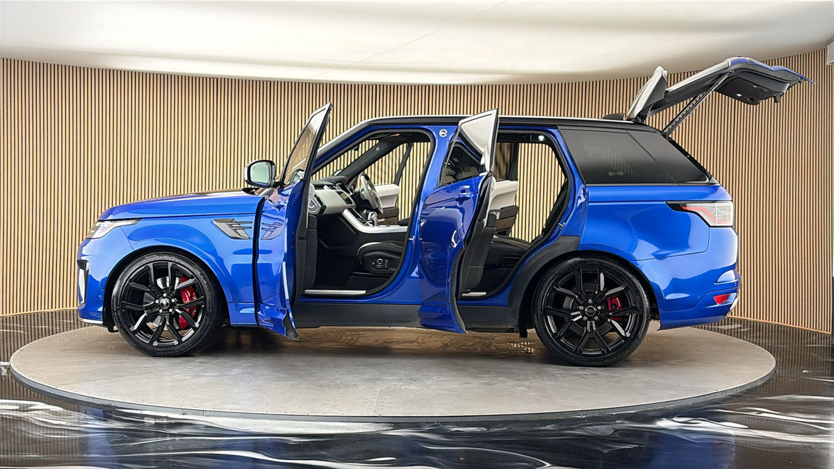 More views of Land Rover Range Rover Sport