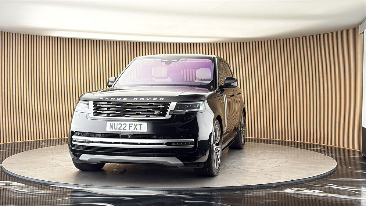 More views of Land Rover Range Rover
