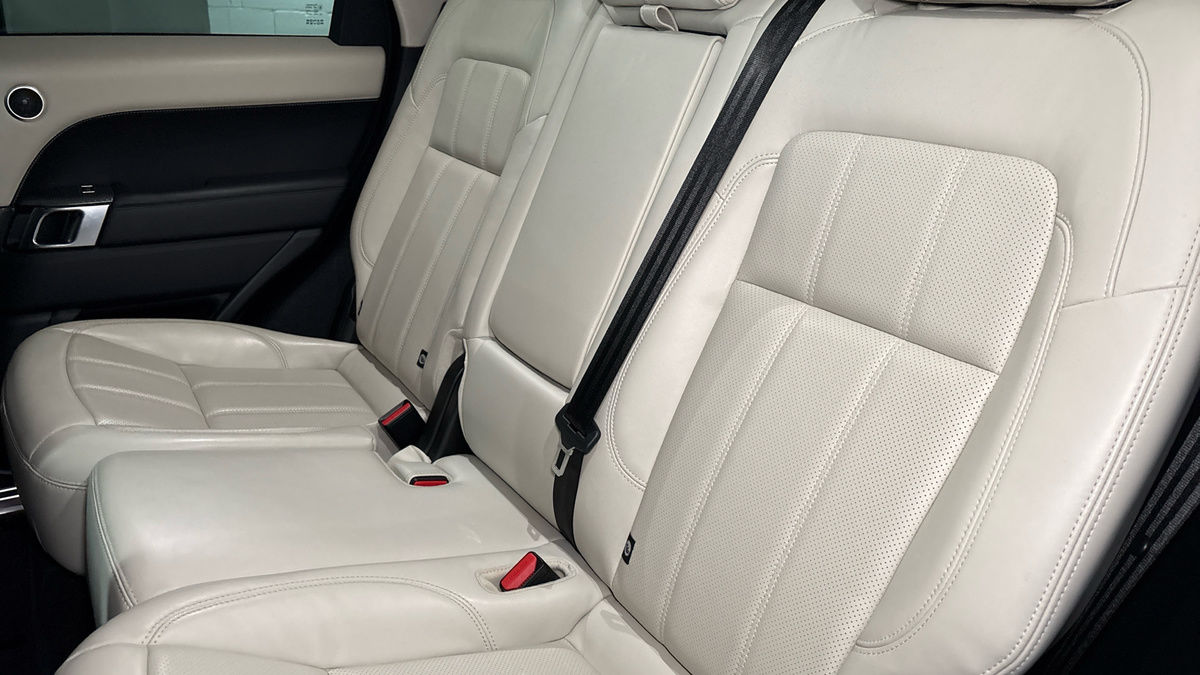 Land Rover Range Rover Sport Image 8