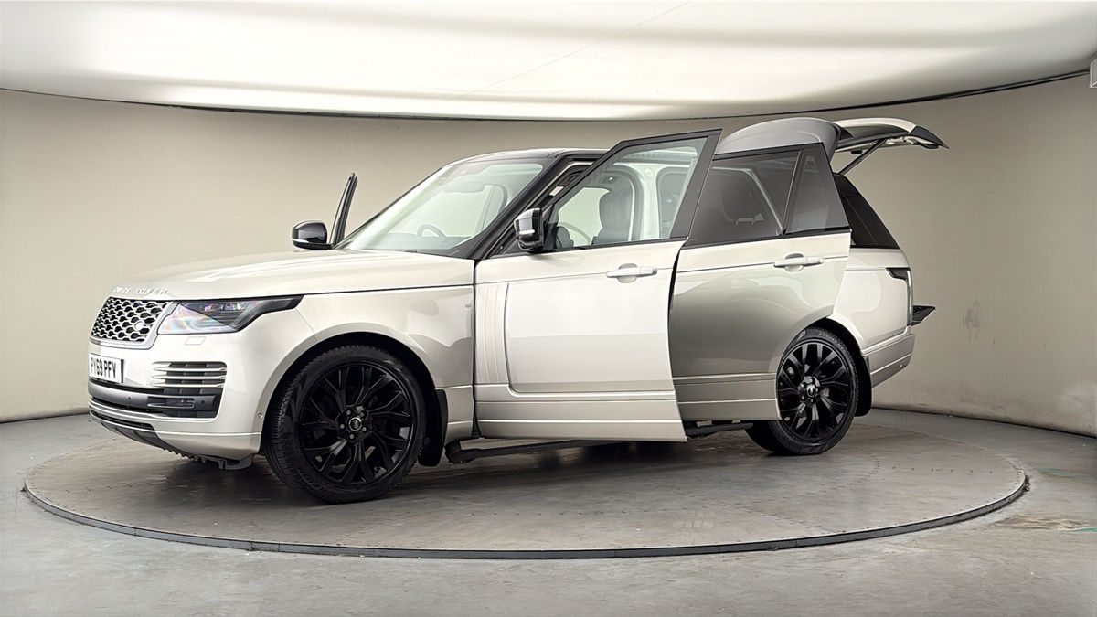 More views of Land Rover Range Rover