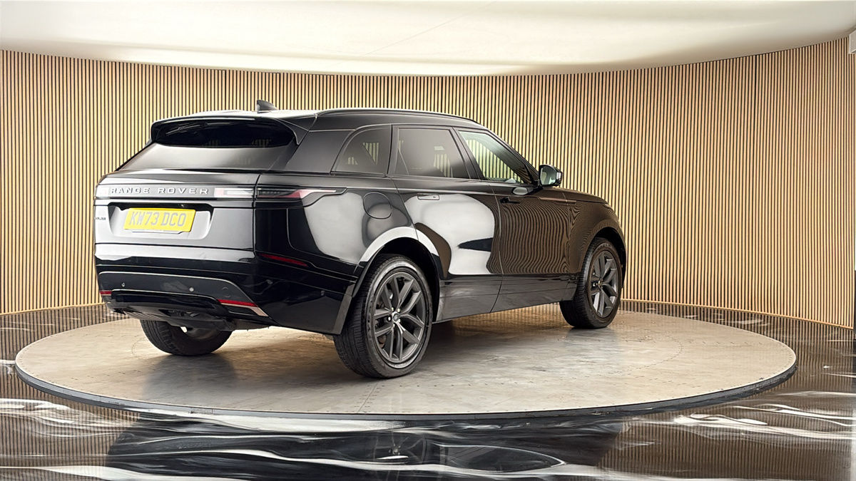 More views of Land Rover Range Rover Velar