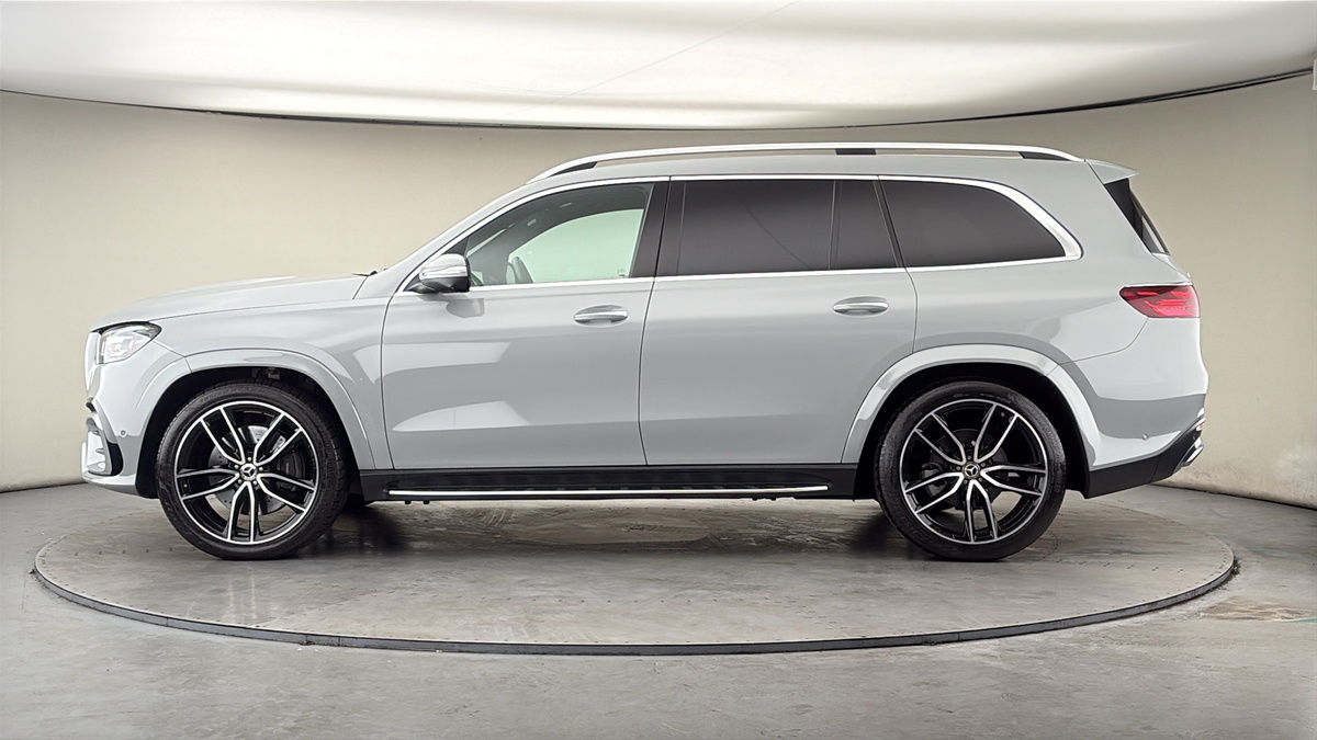 Mercedes-Benz GLS Image 15