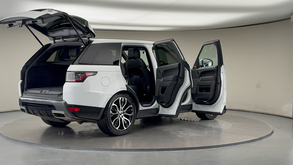 More views of Land Rover Range Rover Sport