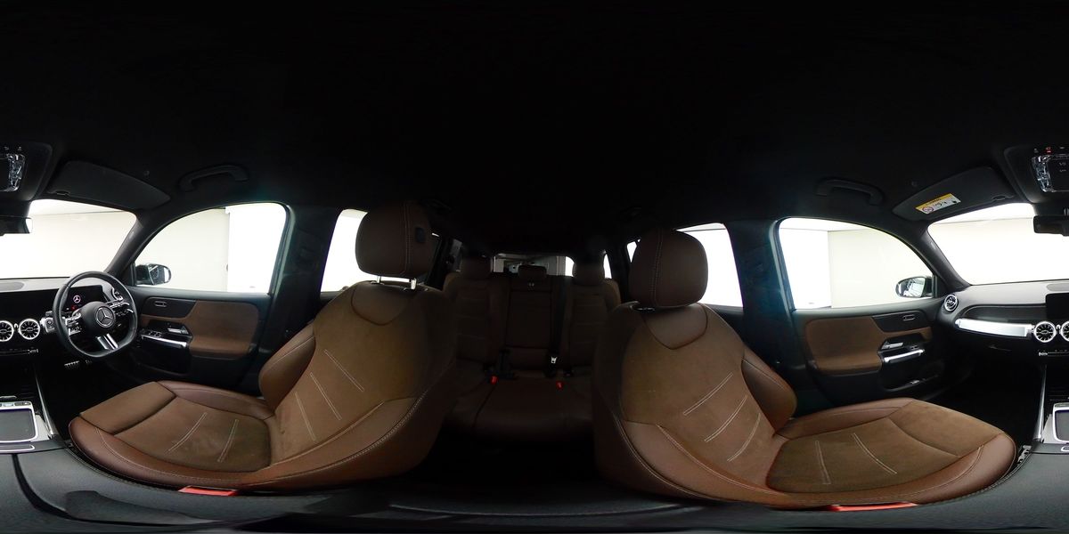 More views of Mercedes-Benz GLB