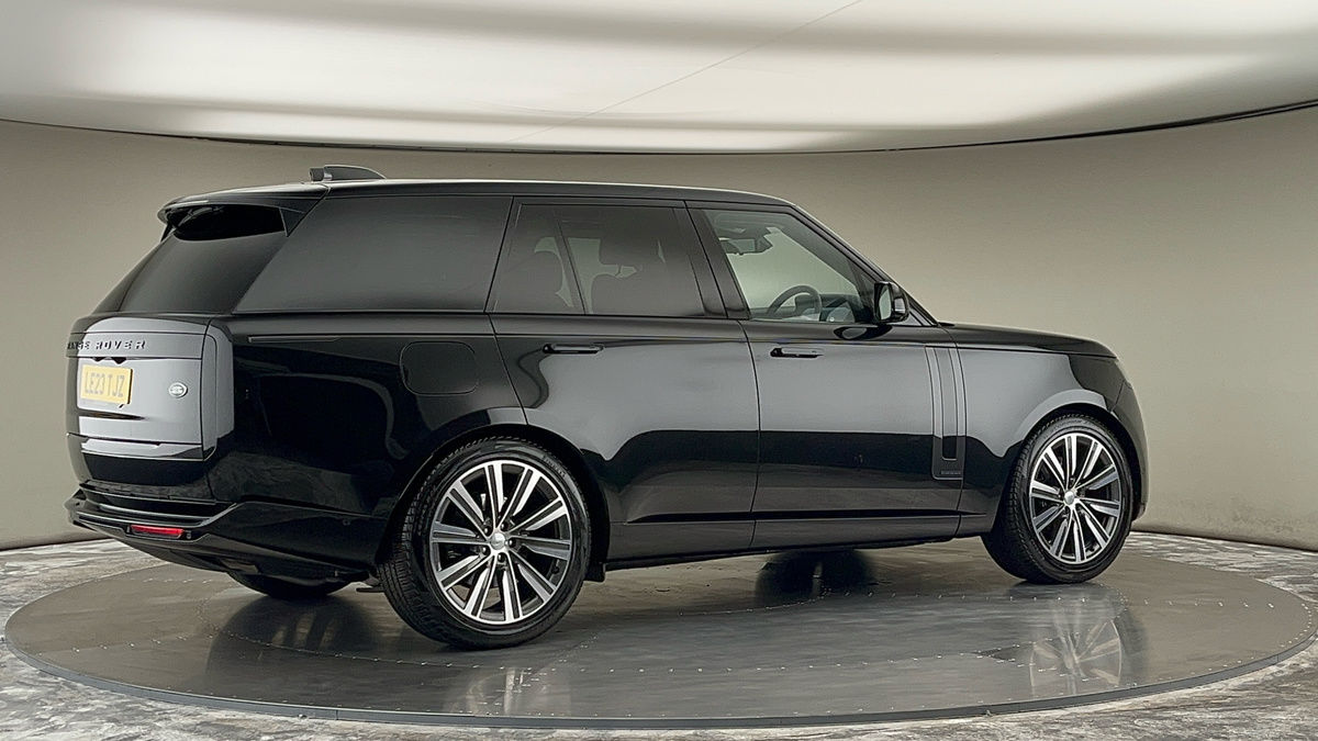 More views of Land Rover Range Rover