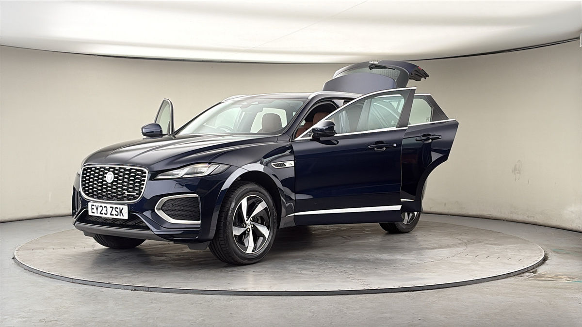More views of Jaguar F-PACE