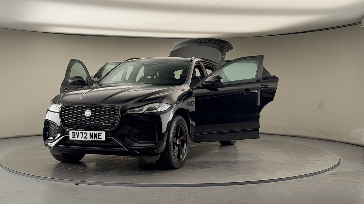 More views of Jaguar F-PACE