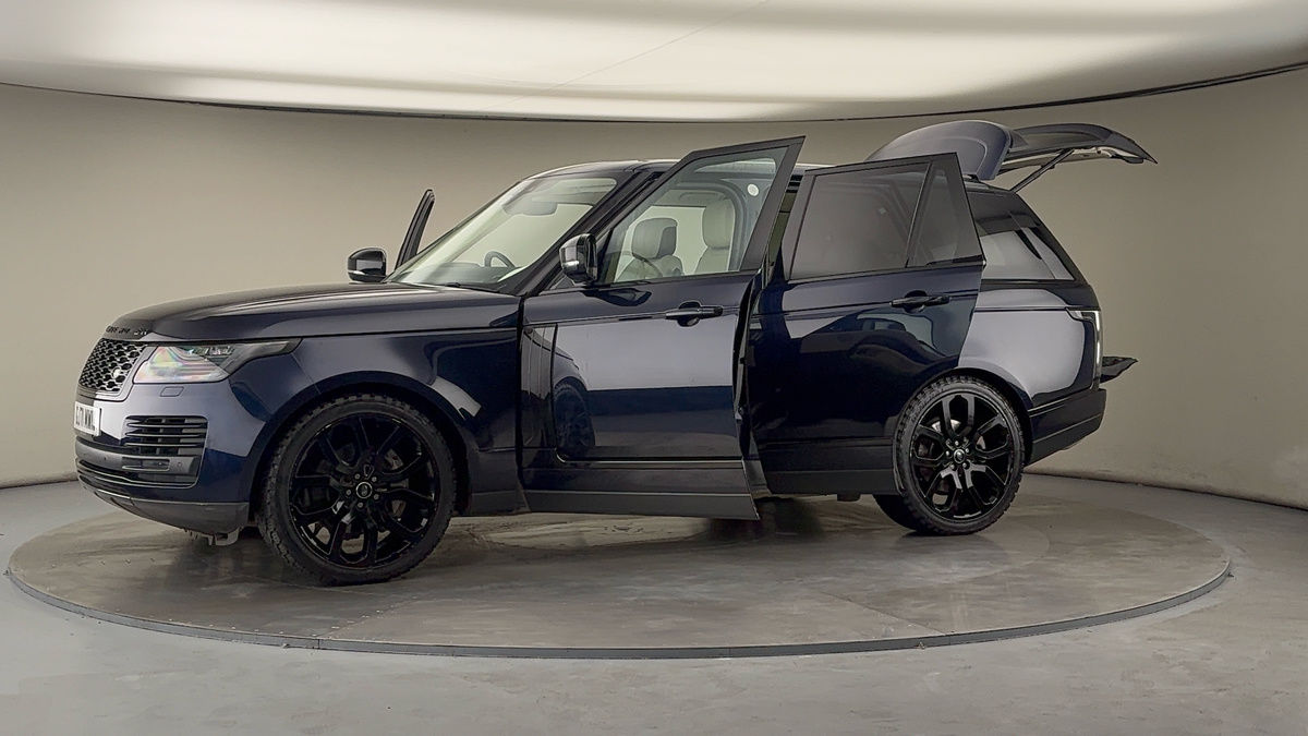 More views of Land Rover Range Rover