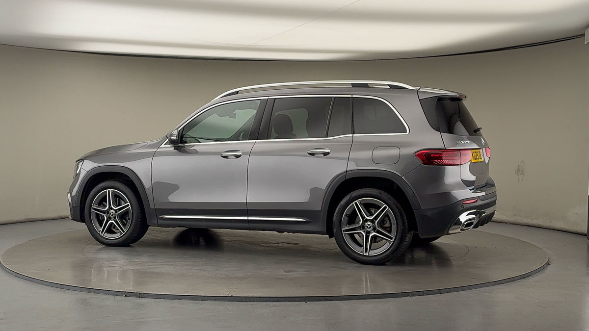 More views of Mercedes-Benz GLB