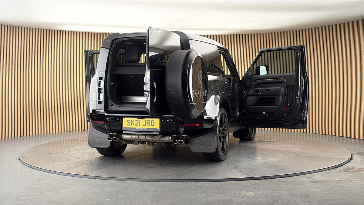 More views of Land Rover Defender 90