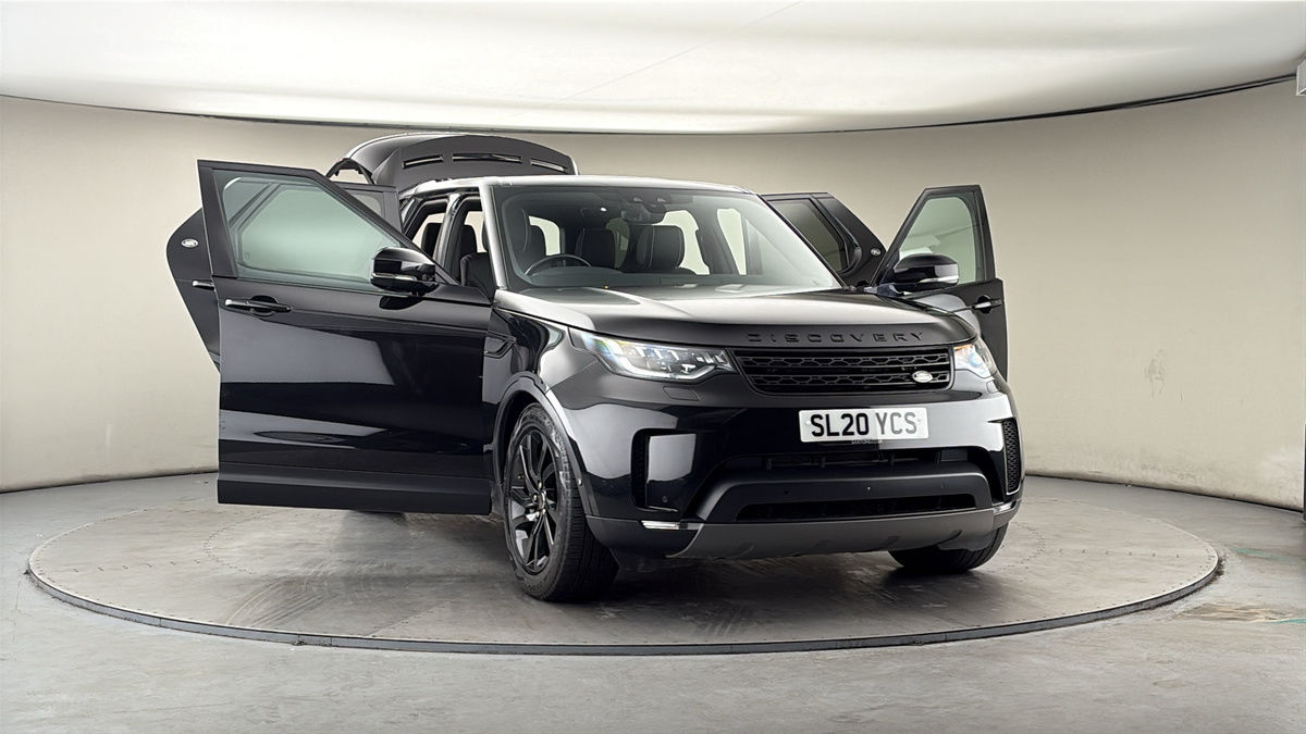 More views of Land Rover Discovery