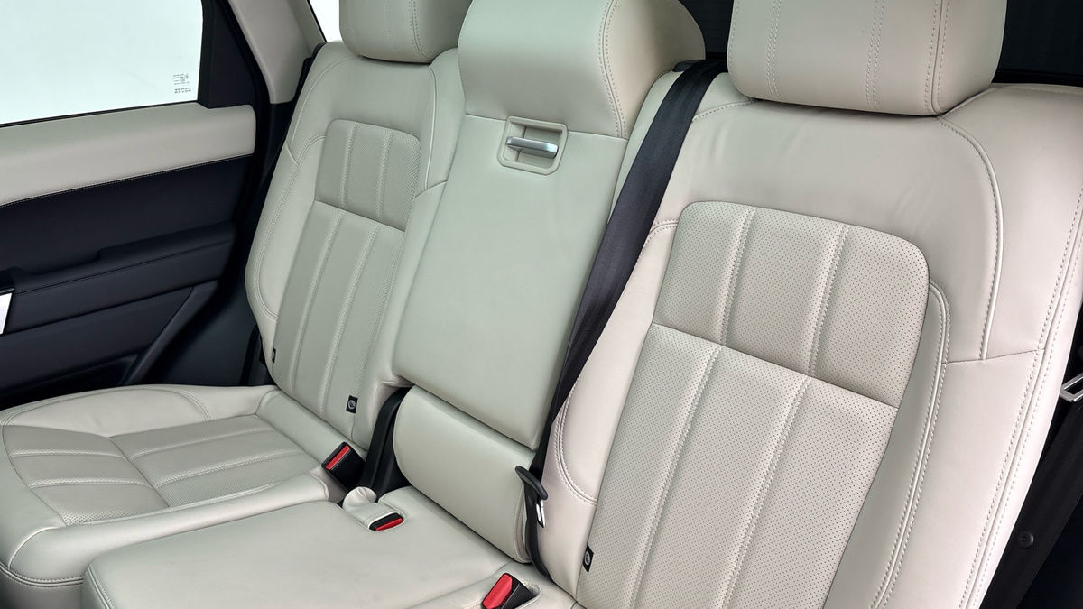 Land Rover Range Rover Sport Image 8