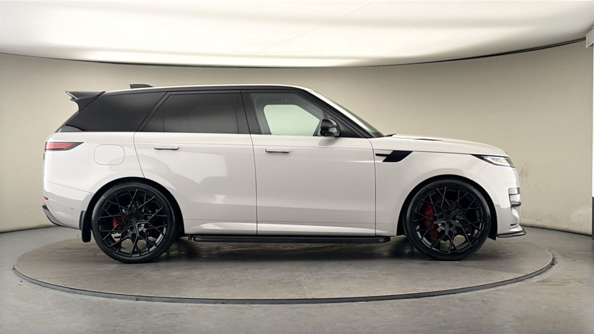 Land Rover Range Rover Sport Urban Image 16