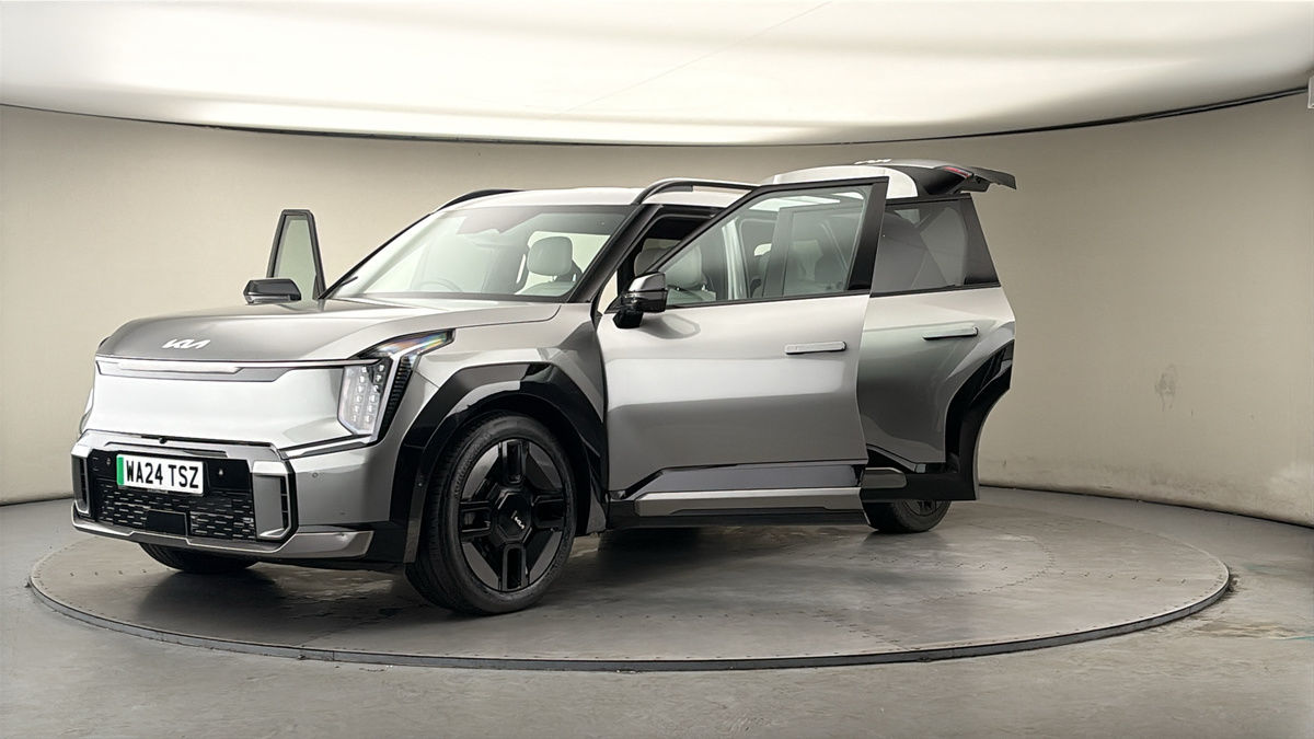 More views of Kia EV9