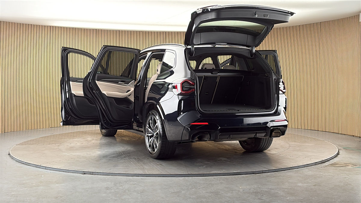 More views of BMW X3