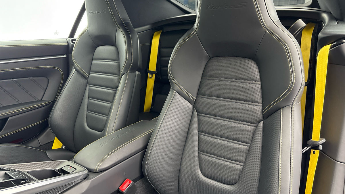 Porsche 911 Image 7