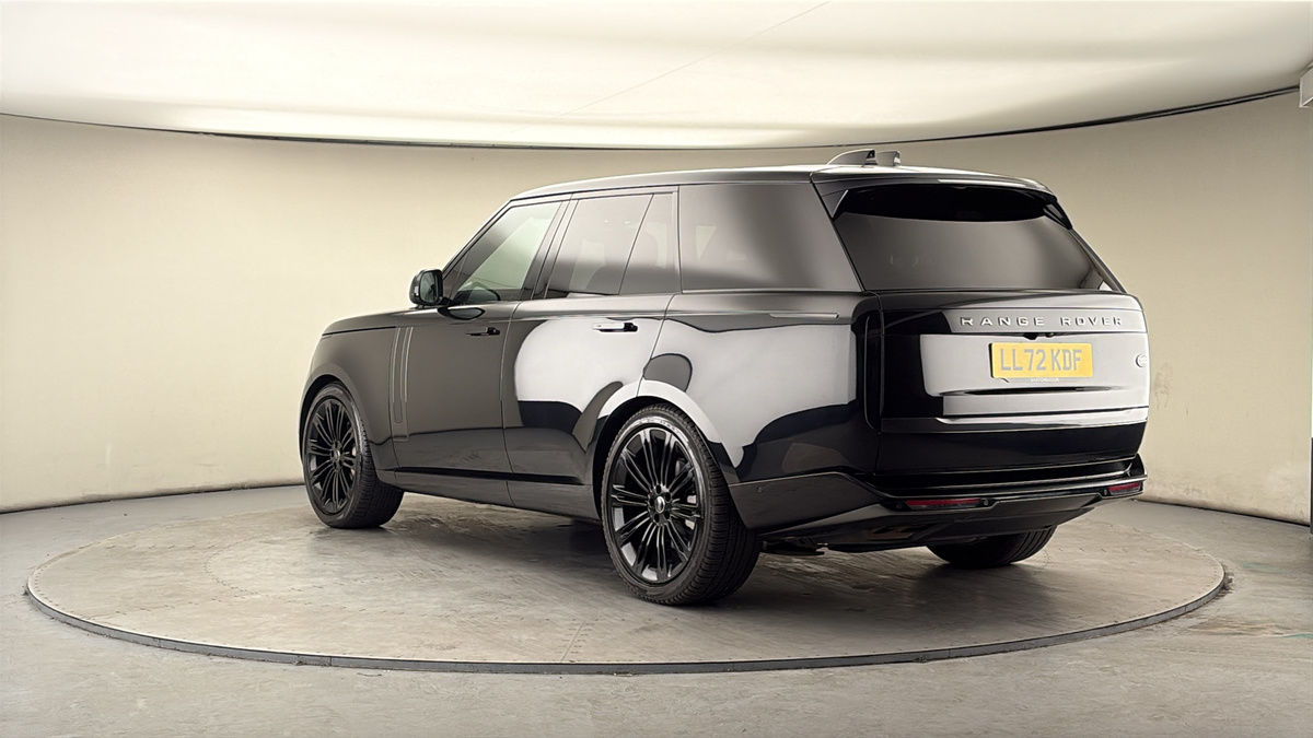 Land Rover Range Rover Image 2