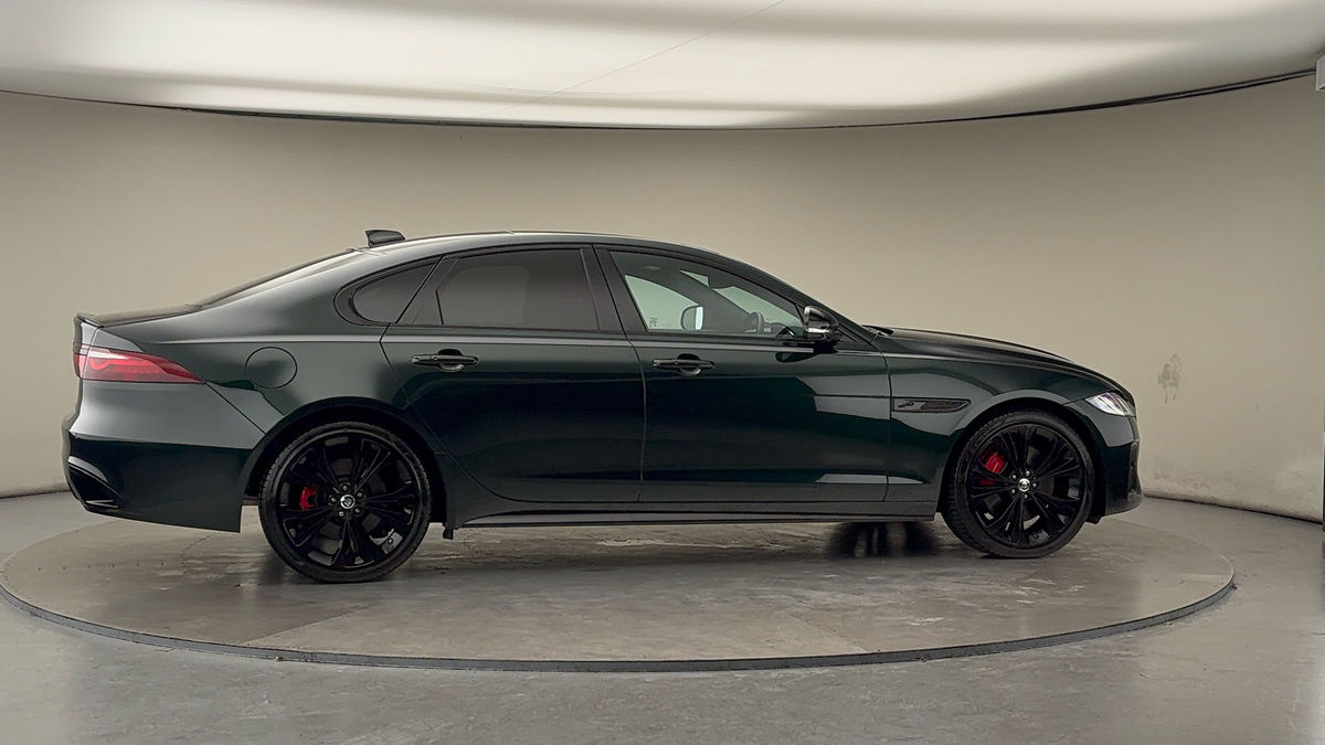 More views of Jaguar XF