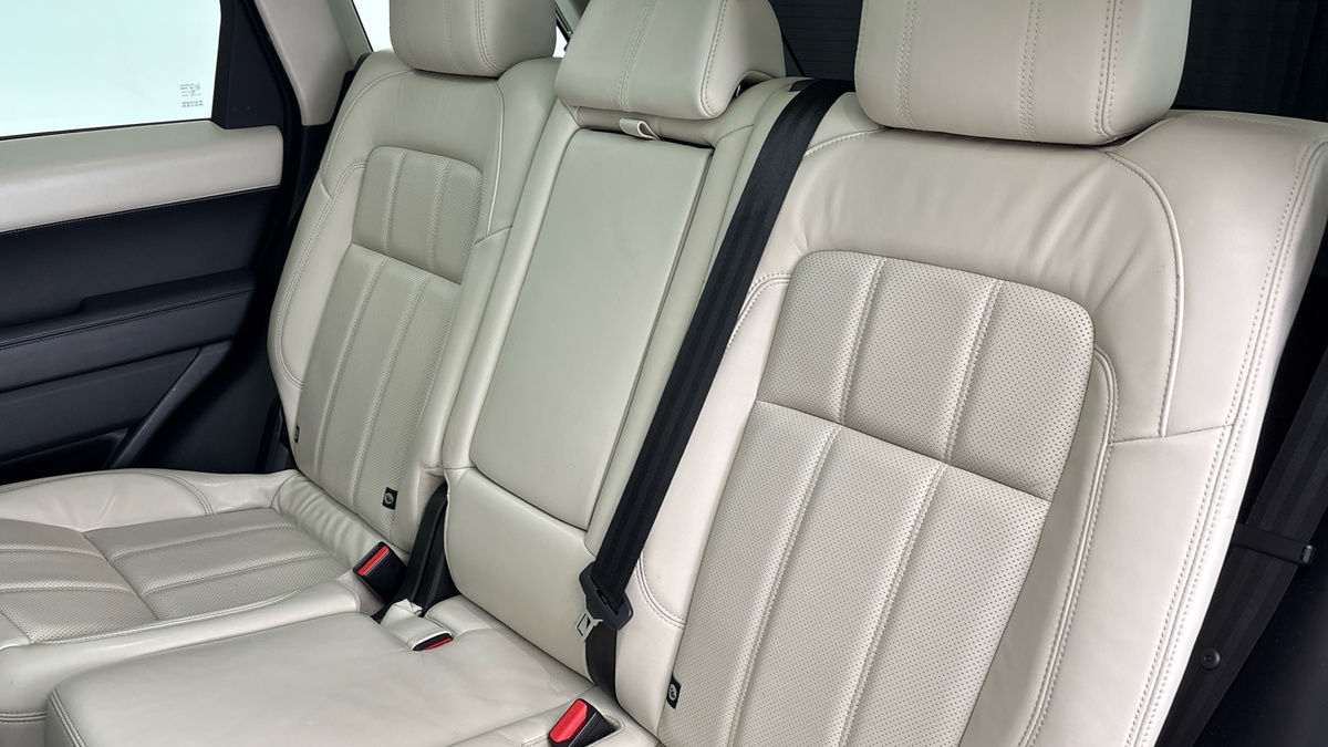 Land Rover Range Rover Sport Image 8