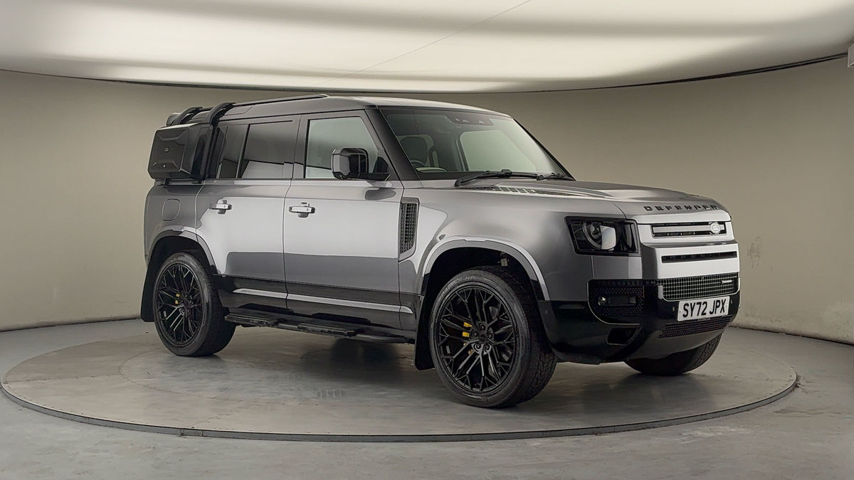 More views of Land Rover Defender 110