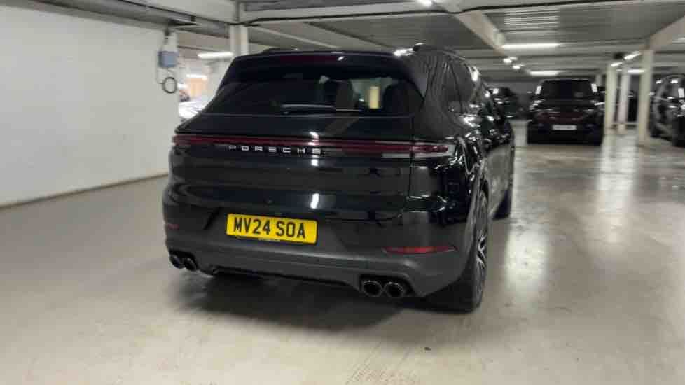 More views of Porsche Cayenne