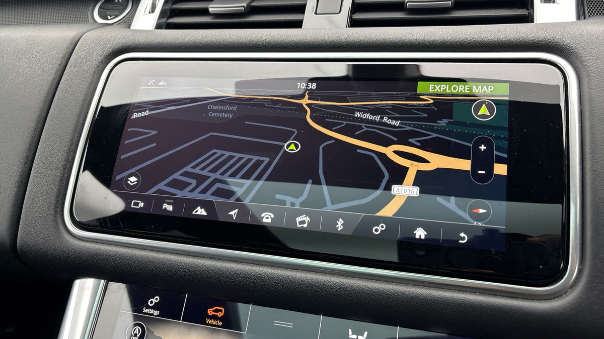 Land Rover Range Rover Sport Image 17